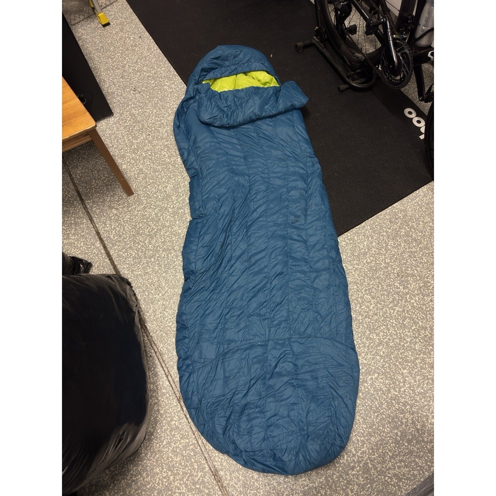 Nemo Disco 30 Regular Key Lime Deep Sea 80x32 30F -9c Reversible Sleeping Bag